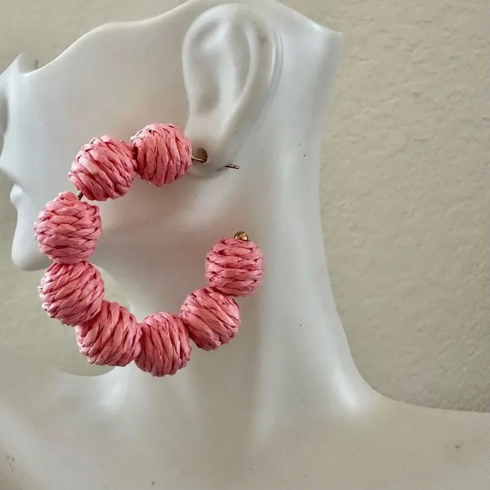Boho Raffia pink Open Hoop Earrings
